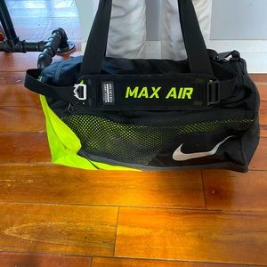 Nike duffle bag